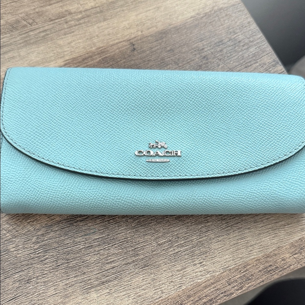 Coach Pebble Leather Continental Wallet - Picture 9 of 9